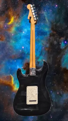 Fender Nebula Noir 70th Anniversary Strat 2