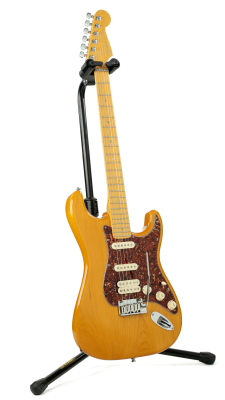 Fender - '05 American Deluxe Fat Strat w/ Case