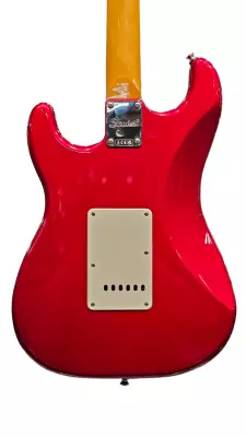 Squier Classic Vibe 60s Strat Candy Apple Red 6