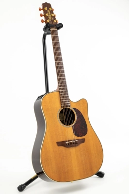Takamine - TAN16C Dreadnaught w/ Case