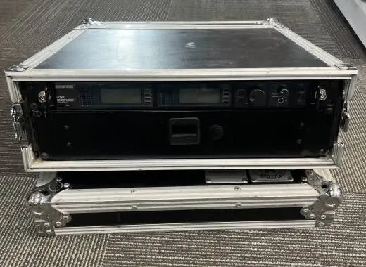 Shure Dual Diversity Wireless Mic Receiver