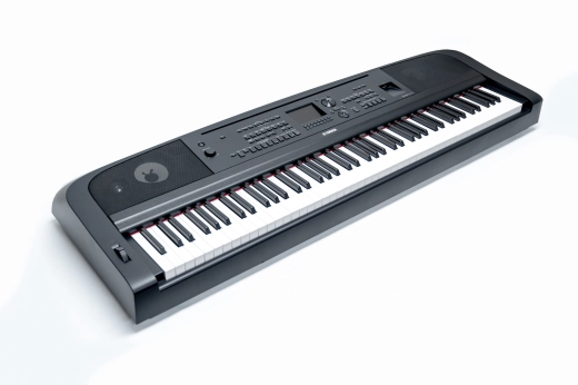 Yamaha - DGX670 88-Key Digital Piano - Black