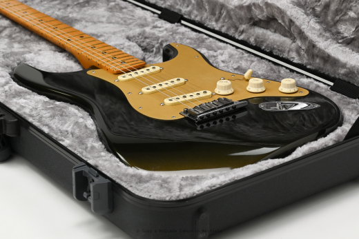 Fender - American Ultra Stratocaster - Texas Tea 8