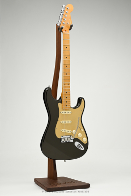 Fender - American Ultra Stratocaster - Texas Tea 2