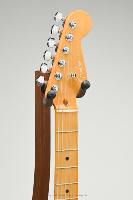 Fender - American Ultra Stratocaster - Texas Tea 4