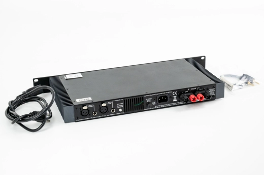 ART Pro Audio - Studio Digital Rackmount Power Amplifier 2