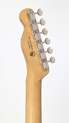 Fender - Noventa Telecaster, Maple Fingerboard - Vintage Blonde 6