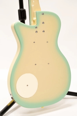 Danelectro - U2 90's Reissue Baritone - Aqua Burst 5