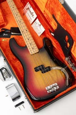 Fender - '78 Precision Bass w/ Hard Case 2
