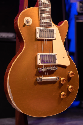 Gibson Custom Shop - Murphy Lab Ultra Heavy Aged '57 Les Paul Std. - Double Gold Top 2