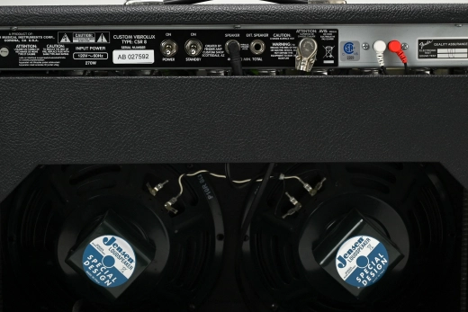 Fender - Custom Vibrolux Reverb 2