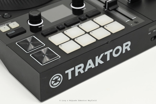 Native Instruments - Traktor Kontrol S4 MK3 DJ Controller 3