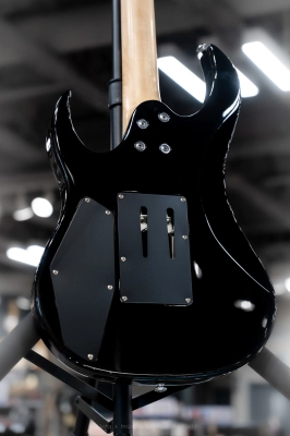 Dean - Michael Batio MAB1 Armor Flame w/ Case 2