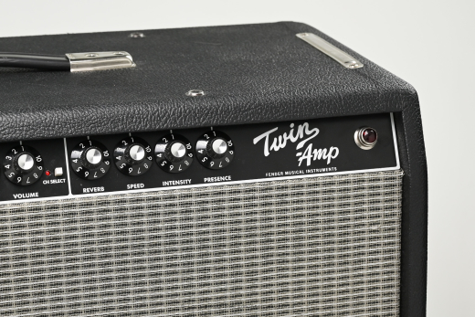 Fender - Twin Amp w/ Footswitch 3
