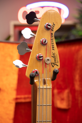 Fender - '78 Precision Bass - 3-Tone Sunburst 3