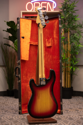 Fender - '78 Precision Bass - 3-Tone Sunburst 4
