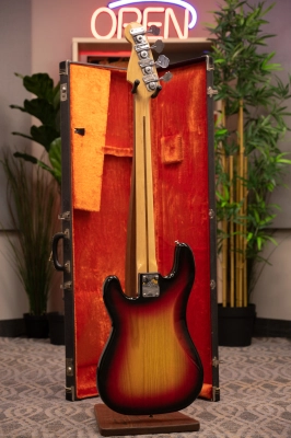 Fender - '78 Precision Bass - 3-Tone Sunburst 4