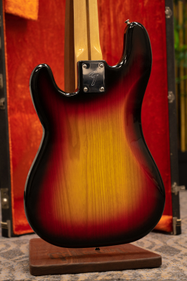 Fender - '78 Precision Bass - 3-Tone Sunburst 5