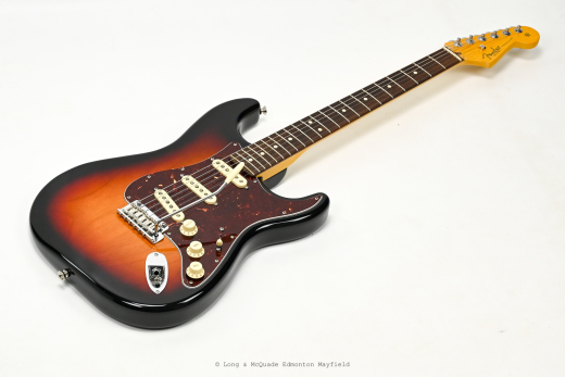 Fender - American Professional II Stratocaster, Rosewood Fingerboard - 3-Colour Sunburst 7