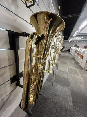 Holton BB663R 3/4 size Tuba 2