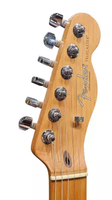 Fender DE American Professional II Telecaster Shoreline Gold 3