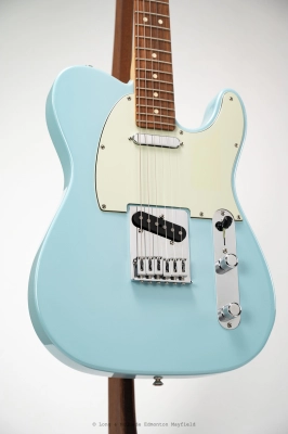 Fender - Limited Edition FSR Player Telecaster, Pau Ferro Fingerboard - Daphne Blue 2