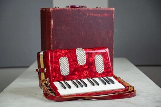 Hohner - Camillo Jr. Red Accordion