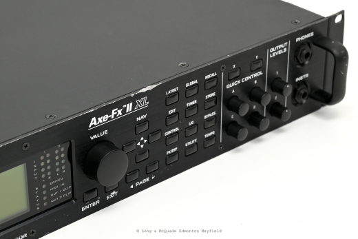 Gear Hunter | Fractal - Axe-FX II XL Preamp/Effects Processor