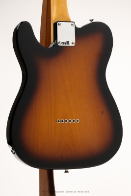 Fender - Noventa Telecaster, Pau Ferro Fingerboard - 2-Colour Sunburst 6