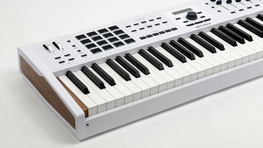 Arturia - KeyLab 88 MkII 88-Note Professional Keyboard Controller 2