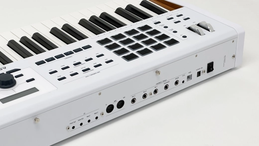 Arturia - KeyLab 88 MkII 88-Note Professional Keyboard Controller 5