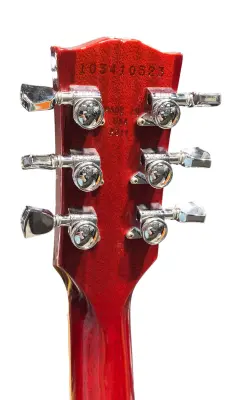 2011 Gibson Les Paul Standard Cherry Sunburst 2