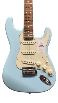 Fender MIJ Junior Collection Stratocaster - Satin Daphne Blue