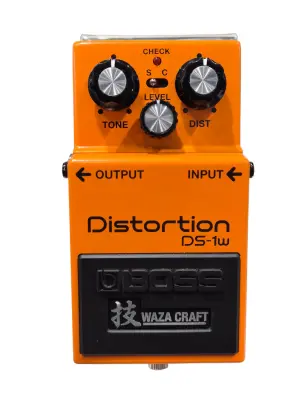 BOSS - DS-1 Waza Craft