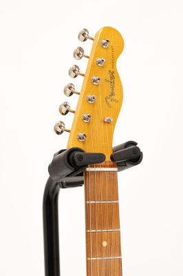 Fender - Noventa Telecaster, Pau Ferro Fingerboard - 2-Colour Sunburst 2