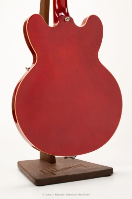 Epiphone - Inspired by Gibson ES-335 w/Bigsy - Limited Edition Cherry w/ Case 2