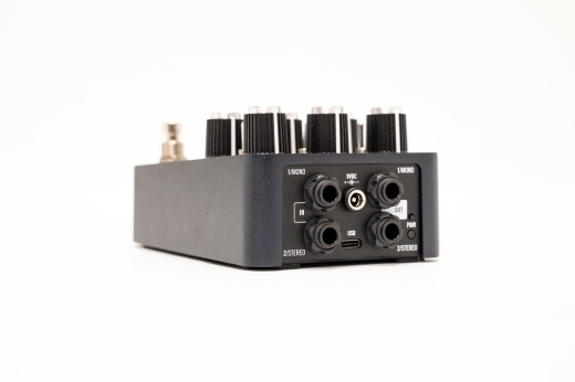 Universal Audio - Starlight Echo Station Stereo Delay Pedal 3