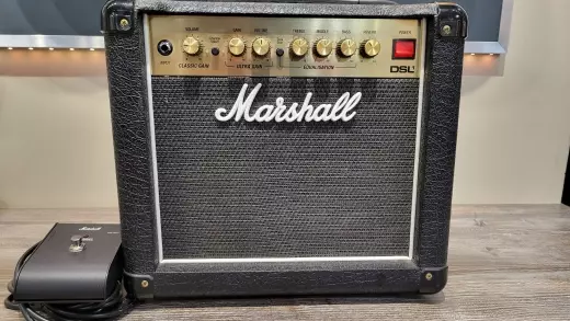 MARSHALL COMBO - DSL1CR