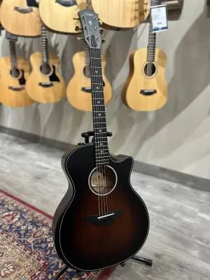 Taylor Guitars - 324CE B.E.