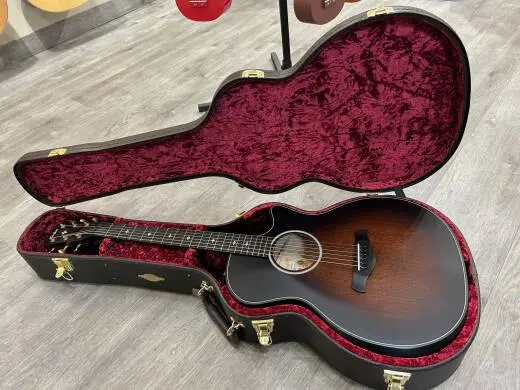 Taylor Guitars - 324CE B.E. 2