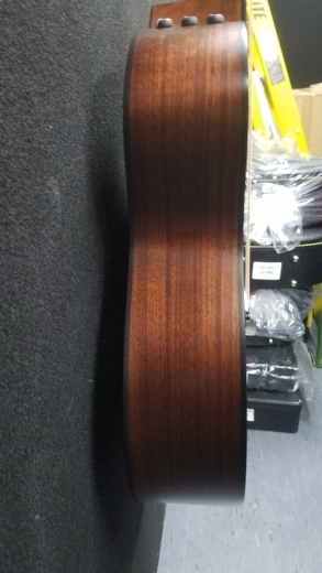 Taylor 324ce Grand Auditorium Tropical Mahogany 4