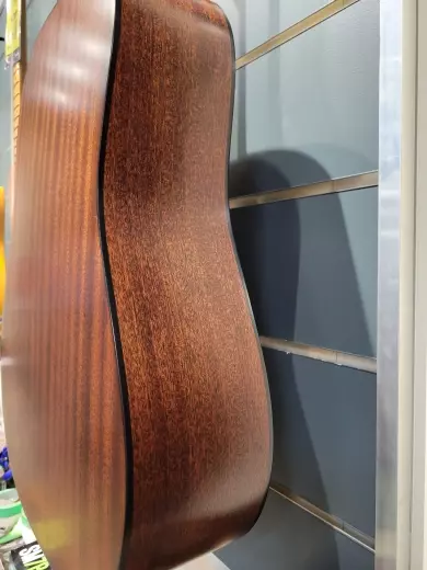 Martin Guitars - D-10E 2