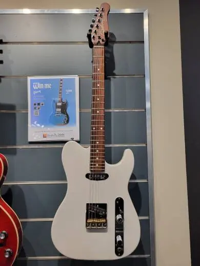 Store Special Product - GODIN STADIUM HT TRANS WHT RM W/GB