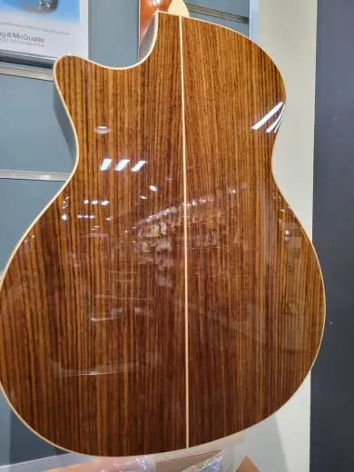 Taylor Guitars - 814CE STD 2