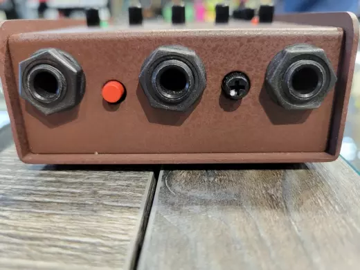 EXTERNAL 5BAND PARAMETRIC EQ/DI 2