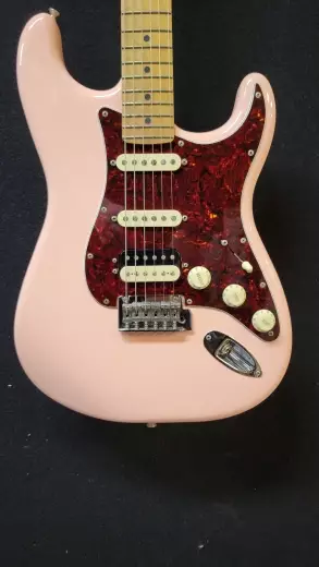 FENDER DE PLAYER STRAT HSS RMN SHELL PINK 5