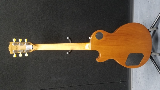 Gibson Les Paul Tribute - Satin Honeyburst 2