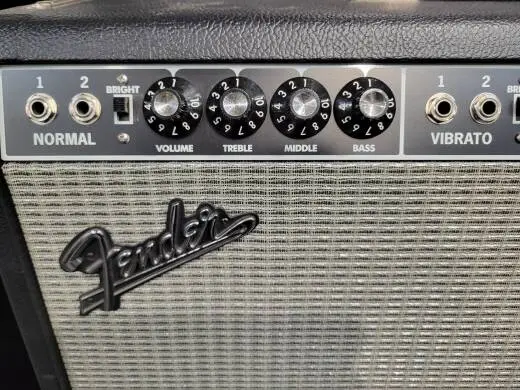 Store Special Product - FENDER TONEMASTER TWIN REVERB
