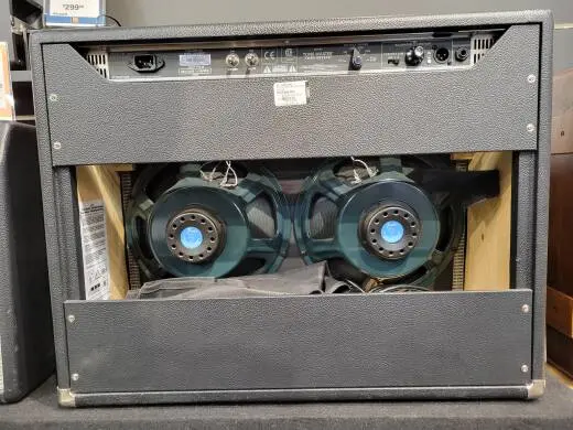 FENDER TONEMASTER TWIN REVERB 2