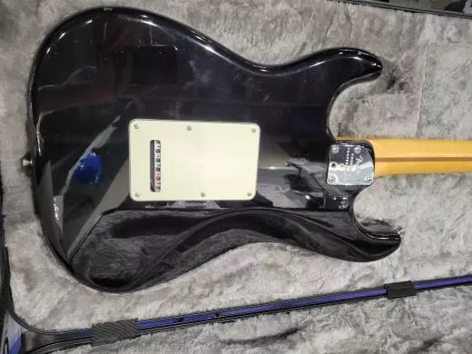 FENDER AM PRO II STRAT MN BLK W/C 2